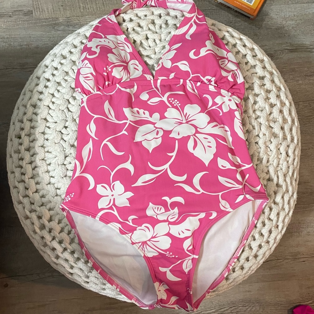 One piece swimsuit size 8
